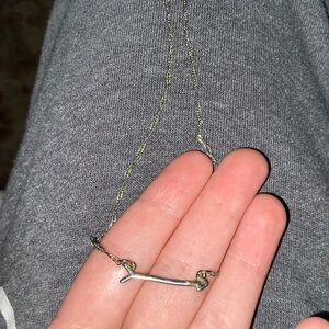 Arrow necklace